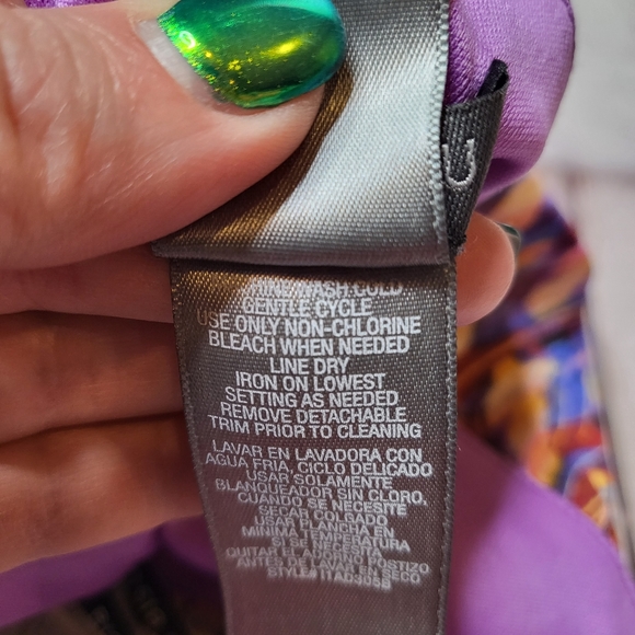 Bisou Bisou One-Shoulder Maxi Dress - Rainbow Feather Print - Size 4 - Picture 6 of 13